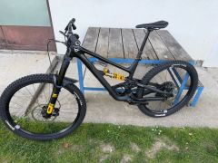 Yt capra core 3 cf