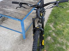 Yt capra core 3 cf