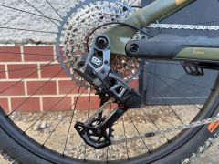 Cube Stereo Hybrid One44 HPC TM - TOP Stav