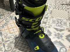 Scott Cosmos Pro 275