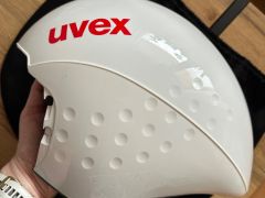 Cyklistická prilba Uvex (časovkárska)