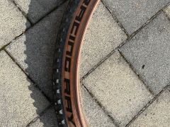 Schwalbe  plaste