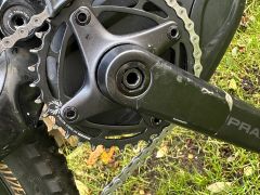 Specialized Turbo Levo AL (nové komponenty)