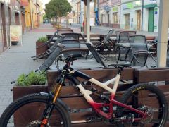 Custom YT Capra
