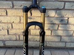 Fox 32 CTD fit kashima