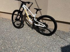 Predam zjazdak nukeproof