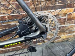 Karbónový bicykel Scott Addict 10 Disc 2019 (veľ.58, Shimano Ultegra)