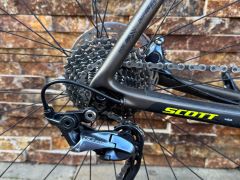 Karbónový bicykel Scott Addict 10 Disc 2019 (veľ.58, Shimano Ultegra)