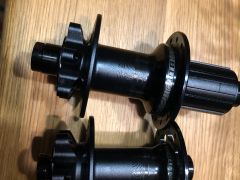 Wtb přední/zadní náboj