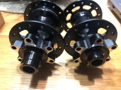 Wtb přední/zadní náboj