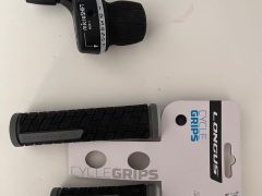 Radenie Microshift 7 rýchlostne s gripmi Longus