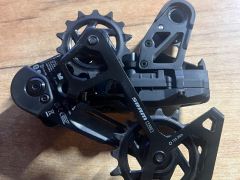 Predám zánovnú Sram GX AXS Transmission prehadzovačku