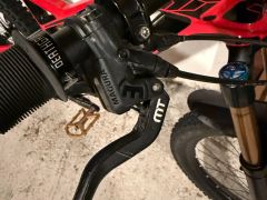 YT Capra CF PRO Race