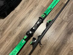 Lyže  Atomic Redster X9 s