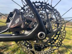 Cube Reaction C:62 2025 (top stav, po servisu)