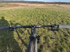 Cube Reaction C:62 2025 (top stav, po servisu)