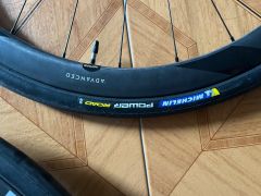 Carbonove cestne kolesa Newmen advaced R.38