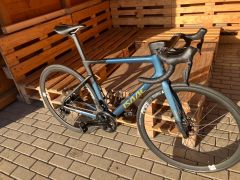Cestný bicykel Isaac Boson Disc Satin BlueGold 2023 Carbon M