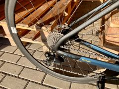 Cestný bicykel Isaac Boson Disc Satin BlueGold 2023 Carbon M