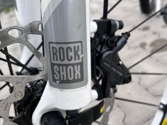 Specialized Myka Expert celoodpružený horský bicykel