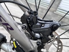 Specialized Myka Expert celoodpružený horský bicykel