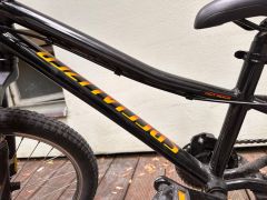 Specialized HotRock 20