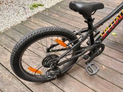 Specialized HotRock 20