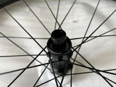 Nové karbonové kolesá CSC 700c, výška 50mm; 1371g
