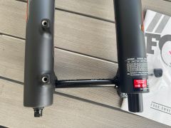 Vidlice Fox Racing Shox 36 Float Factory 27.5" 160mm - nova