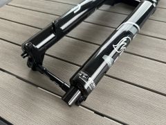 Vidlice FOX Racing Shox 36 Float 29" Rhythm 160 mm