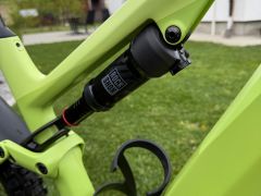 Canyon spectral on cf6 Carbon 3