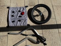 Thule Chariot Cross 1