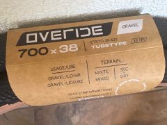 FHutchinson Overide 700x38 (622/38)