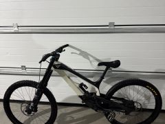 YT Tues CF Pro 27.5 2019