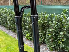 Rock Shox ZEB Ultimate, 170mm