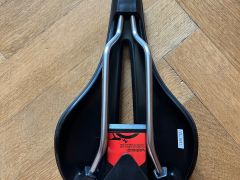 Cestné sedlo Merida Expert SL (z bicykla Merida Reacto 6000)