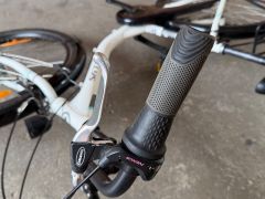 Kellys Avery 30 26 dámsky bicykel, biela