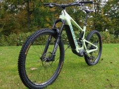 Predám Santa Cruz Heckler C /Mx+ druhá batéria