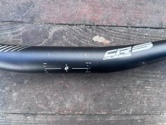 Nová Řidítka Crussis