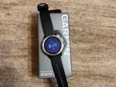 Garmin vívoactive 3