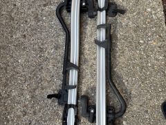 Thule Proride 598 strešný nosič na bicykel