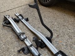 Thule Proride 598 strešný nosič na bicykel 2ks