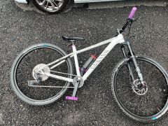 XC/Trail 29 Canyon Grand Canyon 8, M, WMN (jen dámské sedlo), 120mm, Shimano/Fox