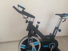 Spinningový magnetický cyklotrenazer