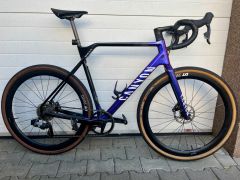 Canyon Inflite CF SL 7 AXS + powermeter Quarq