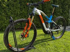 Cube stereo hybrid 140 actionteam Carbon