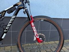 Canyon Lux World Cup CFR AXS FA
