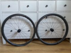 Hunt karbónové kolesá 40