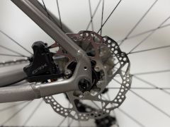 Gravel Kellys Soot 50 M