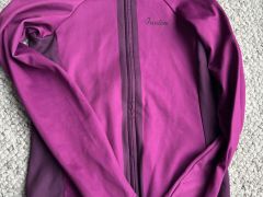 Predám dres Isadore Signature, veľkosť S, minimálne nosený